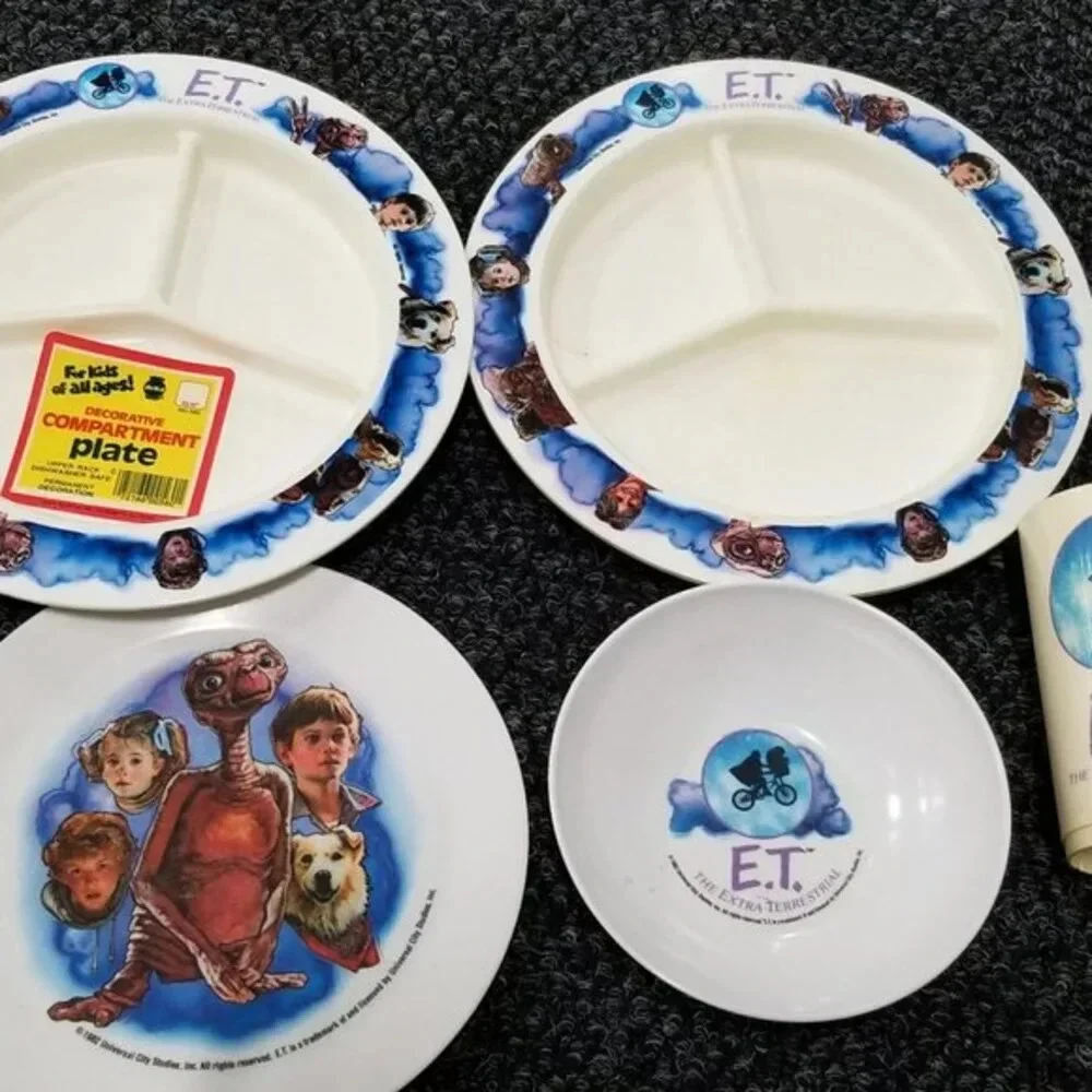 Vintage ET plastic dish set  NEW with Tag